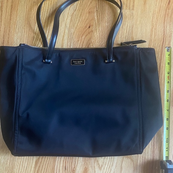 Kate Spade Elegant Black Tote - Picture 2 of 6